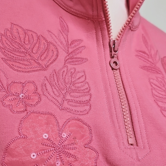 Tommy Bahama Pink Floral Embroidered  1/2 Zip. Terry Knit, New, Size Med - Picture 3 of 11